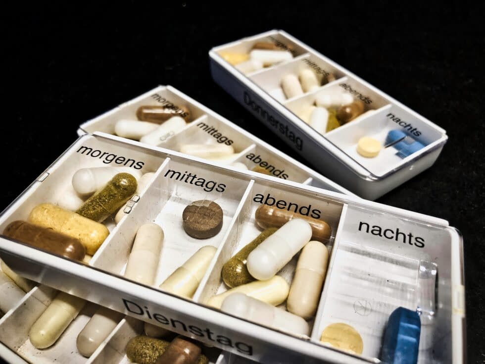 medicine 4238088 1920 980x735 1 1